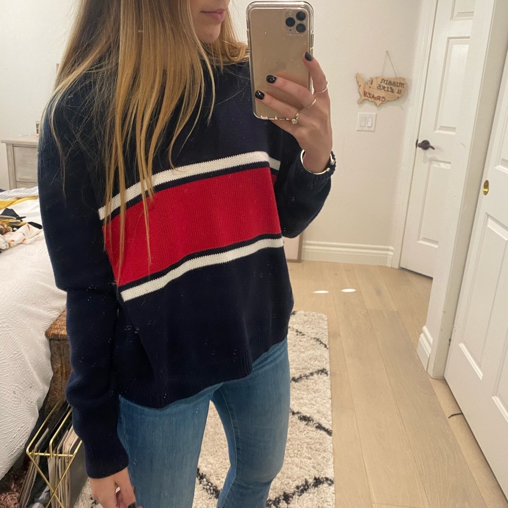 ✅SOLD✅Navy blue brandy Melville sweater